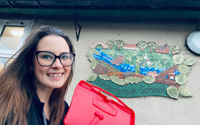 First Experiences – Profiadau Cyntaf – Borderbrook School